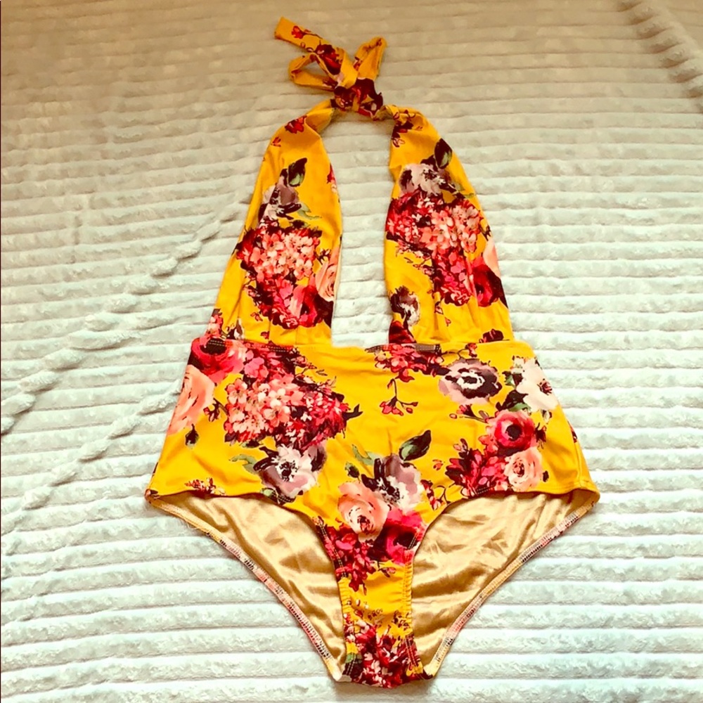 Yellow monokini